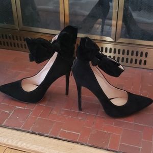 Women's shoes